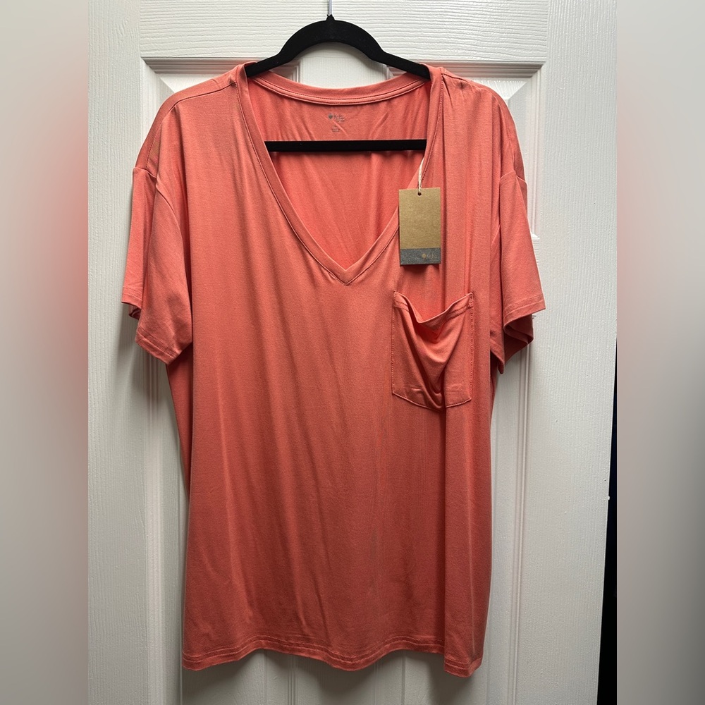 KYTE baby women’s vneck melon size large NWT